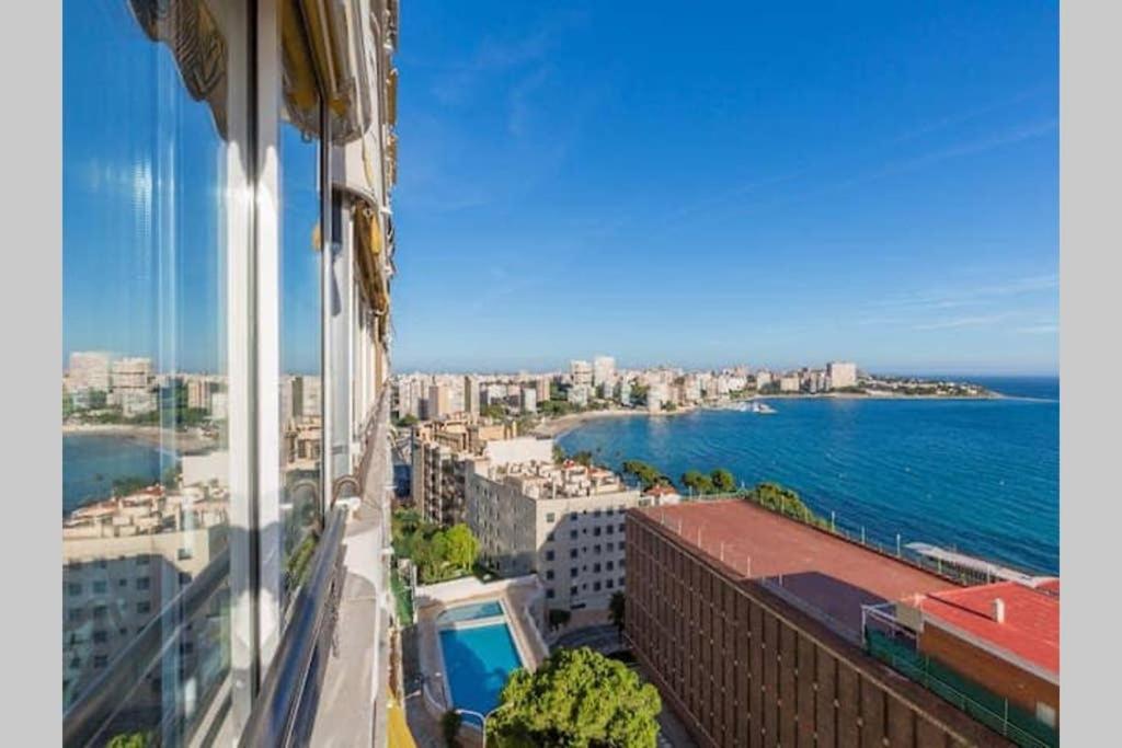 Playa Albufereta. Espectaculares Vistas Al Mar. Apartment Alicante Bagian luar foto